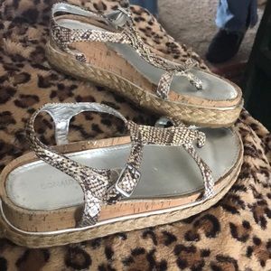 Donald j Pliner woman sandal